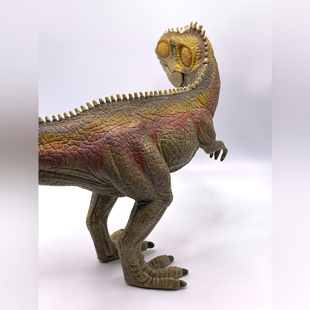 Schleich Giganotosaurus - Picture 3 of 7